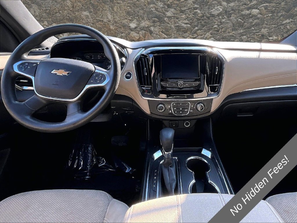Used 2023 Chevrolet Traverse LS w/ Safety Package FWD image 12