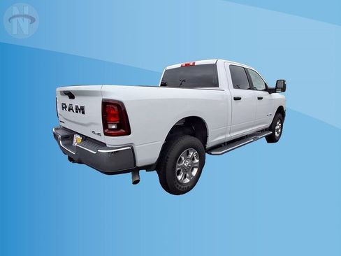 Used 2025 RAM 2500 Big Horn AWD/4WD image 8