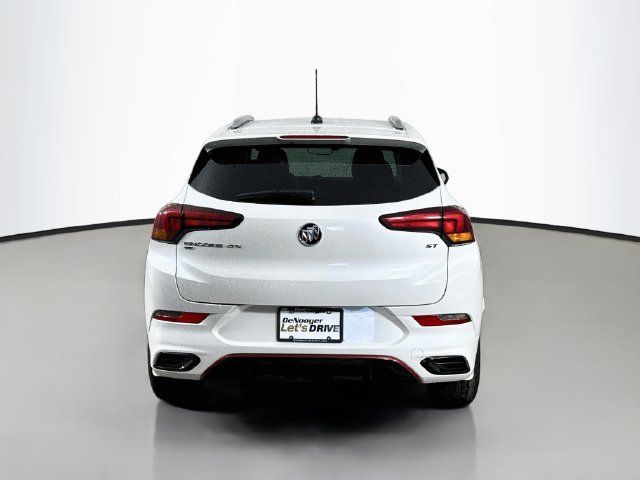 Used 2022 Buick Encore GX Select w/ Sport Touring Package AWD/4WD image 8