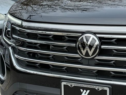 New 2026 Volkswagen Atlas SE image 7