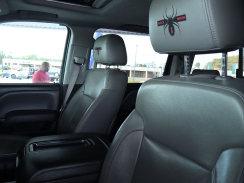 Used 2015 Chevrolet Silverado 2500 LTZ w/ Duramax Plus Package image 16