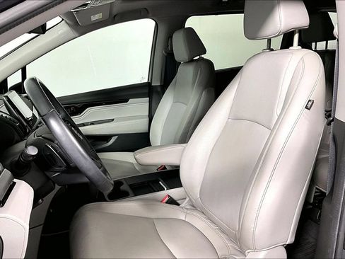 Used 2024 Honda Odyssey Touring image 25