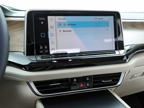 New 2026 Volkswagen Atlas SE image 25