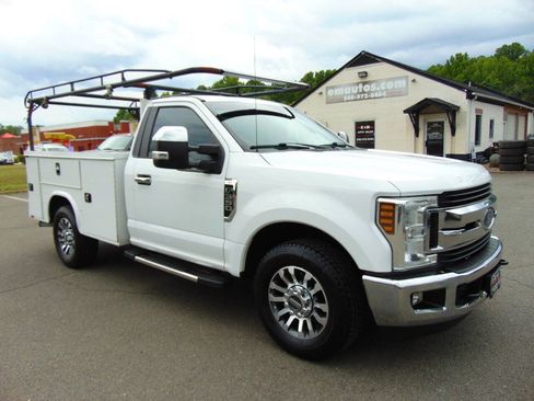Used 2018 Ford F350 XL w/ Power Equipment Group RWD image 28