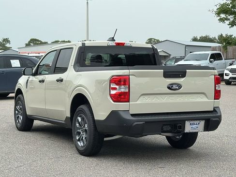 New 2025 Ford Maverick XLT w/ XLT Luxury Package AWD/4WD image 7