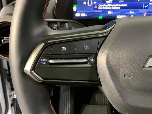 Used 2024 Chevrolet Equinox EV RS w/ LPO, Trailering Package FWD image 17
