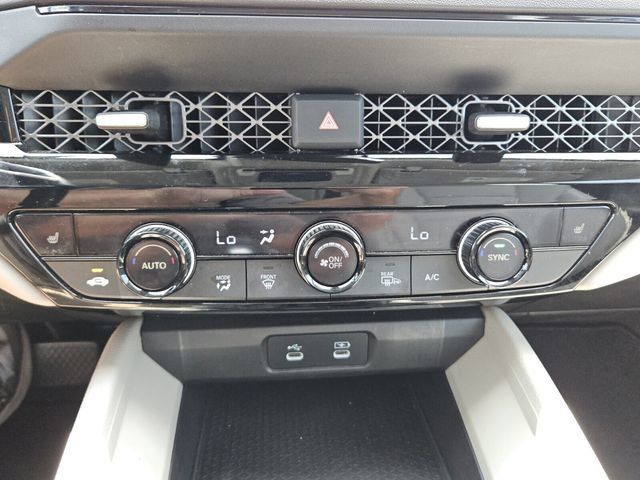 Used 2023 Honda Accord EX-L image 10