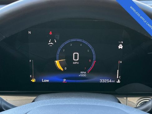 Used 2025 Chevrolet Trax LT w/ Driver Confidence Package FWD image 28