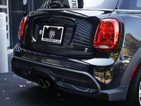 Used 2023 MINI Cooper S image 9