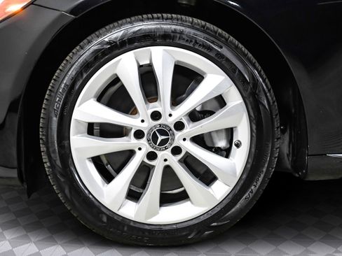 Used 2020 Mercedes-Benz C 300 Sedan image 30