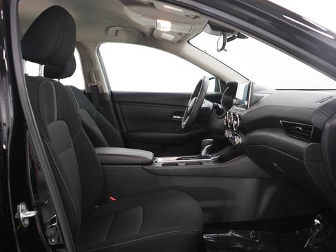 Used 2023 Nissan Sentra SV w/ All-Weather Package FWD image 11