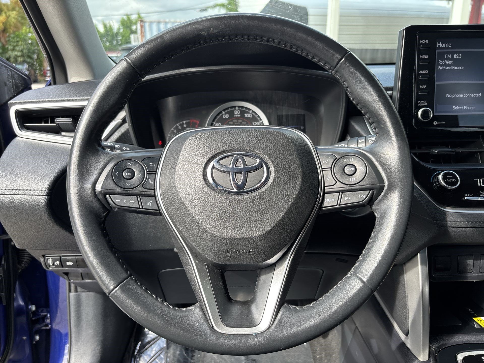 Used 2022 Toyota Corolla Cross LE FWD image 11