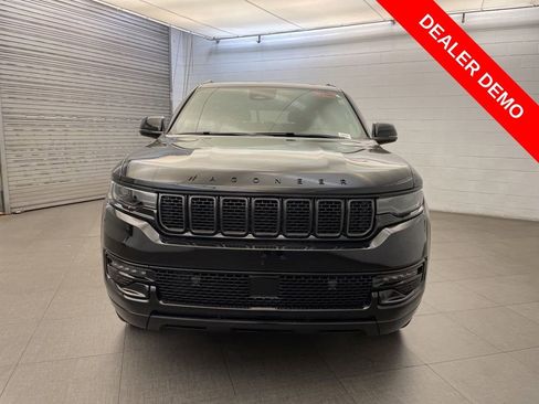 New 2025 Jeep Wagoneer Series II w/ Premium Group I image 9