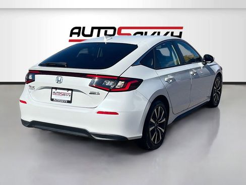Used 2024 Honda Civic EX-L image 7