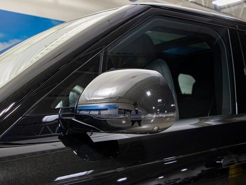 New 2025 Land Rover Range Rover Sport Dynamic SE image 10