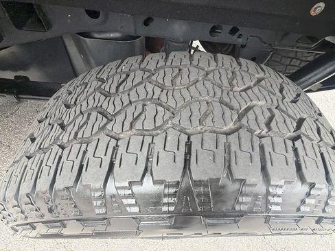 Used 2025 Ford F150 XLT w/ Equipment Group 302A MID AWD/4WD image 42