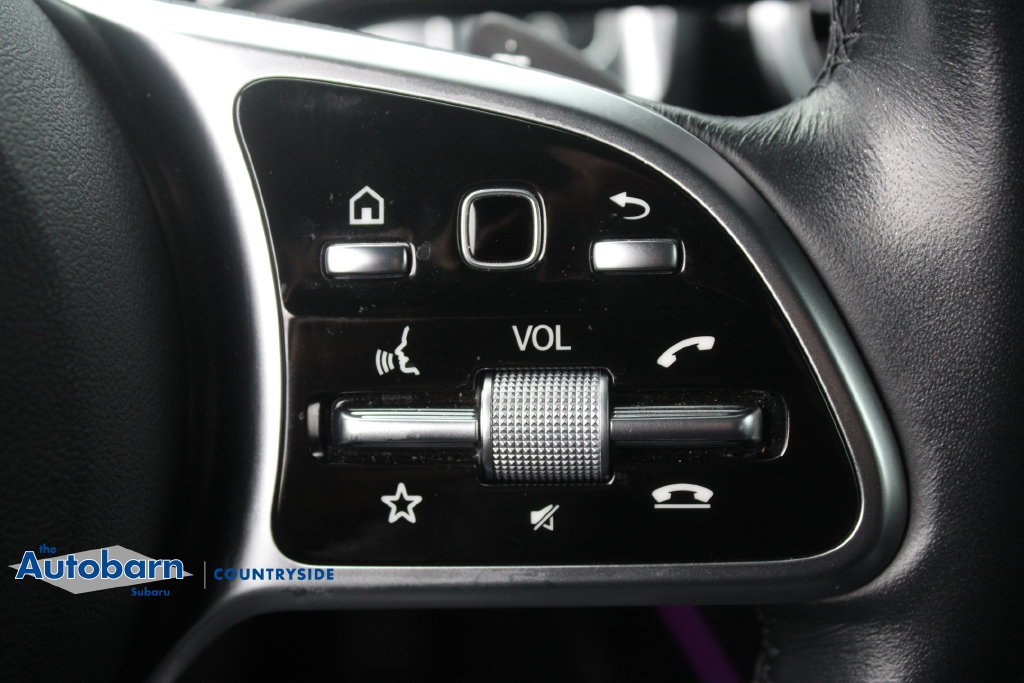 Used 2023 Mercedes-Benz GLB 250 4MATIC w/ Premium Package image 13