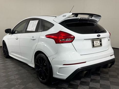 Used 2017 Ford Focus RS image 4
