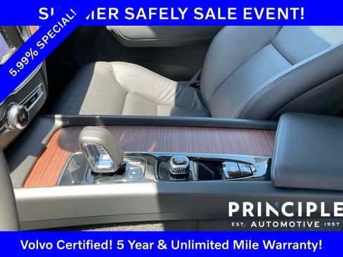 Certified 2023 Volvo XC60 B5 Plus FWD image 19