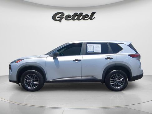 Used 2024 Nissan Rogue S AWD/4WD image 9