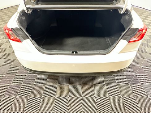 Used 2025 Toyota Camry LE FWD image 31
