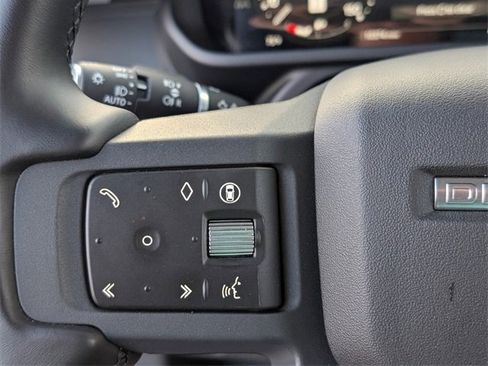 Used 2024 Land Rover Defender 110 X-Dynamic SE image 25