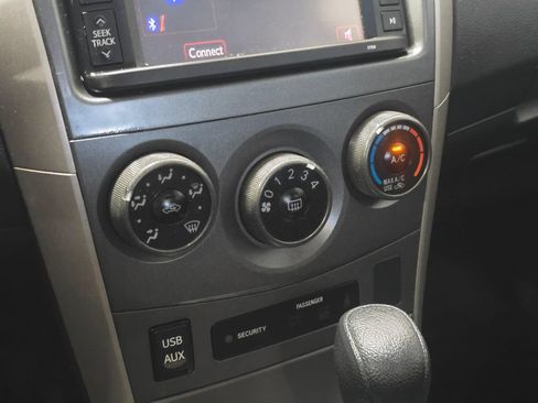 Used 2013 Toyota Corolla S FWD image 16