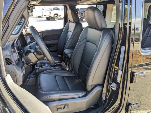 New 2026 Jeep Wrangler Unlimited Rubicon 392 image 37