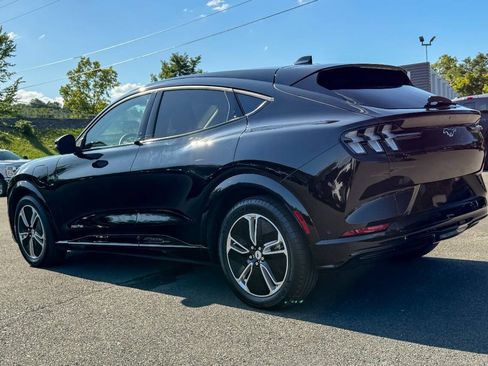 Used 2023 Ford Mustang Mach-E Premium AWD/4WD image 5