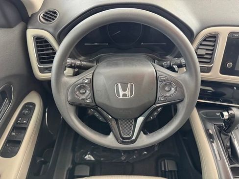 Used 2022 Honda HR-V EX image 31