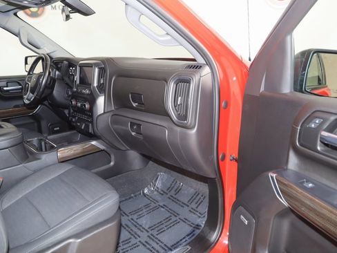 Used 2020 Chevrolet Silverado 1500 LT Trail Boss image 39