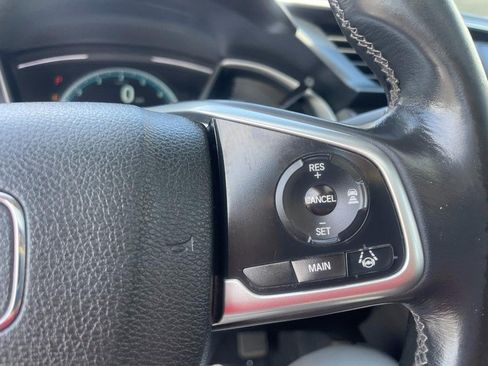 Used 2017 Honda Civic Touring image 25