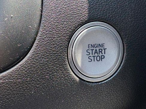 Certified 2024 Hyundai Santa Cruz XRT image 13