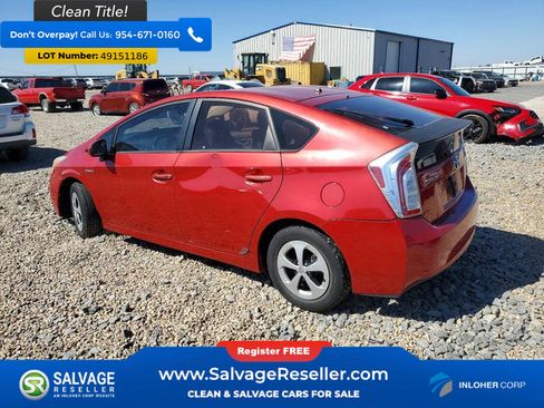 Used 2013 Toyota Prius Two FWD image 3