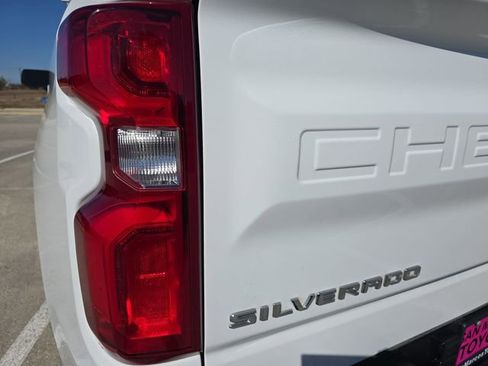 Used 2024 Chevrolet Silverado 1500 LTZ w/ Technology Package image 32