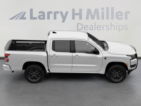 New 2026 Nissan Frontier SV w/ SV Convenience Package RWD image 4