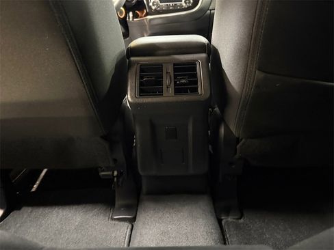 Used 2019 Mitsubishi Outlander ES image 28