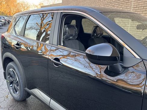 New 2026 Nissan Rogue SV w/ Cold Weather Package image 7