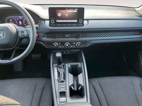 Used 2023 Honda Accord LX image 11