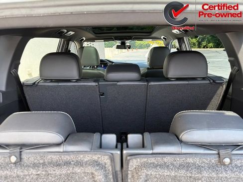 Used 2022 Volkswagen Tiguan SE R-Line FWD image 22