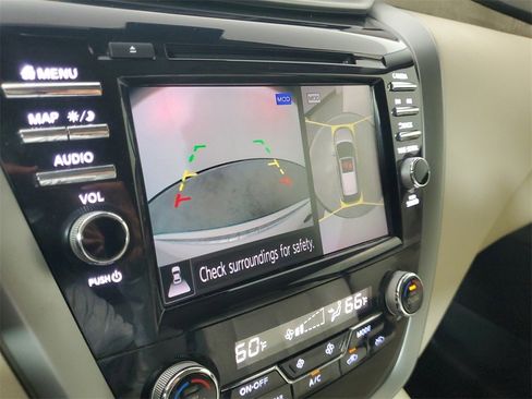 Used 2021 Nissan Murano SL image 19