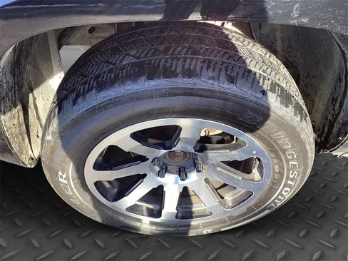 Used 2012 Chevrolet Tahoe LTZ image 22