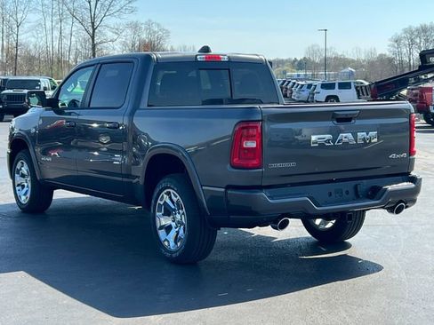 New 2026 RAM 1500 Big Horn AWD/4WD image 9