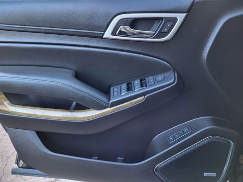 Used 2016 GMC Yukon Denali image 14