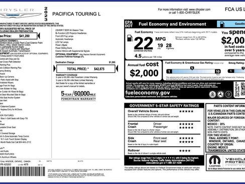 Used 2023 Chrysler Pacifica Touring-L image 9