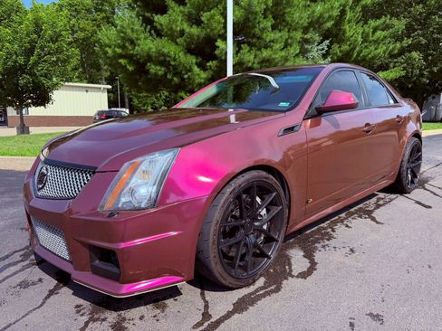 Used 2009 Cadillac CTS V RWD image 1