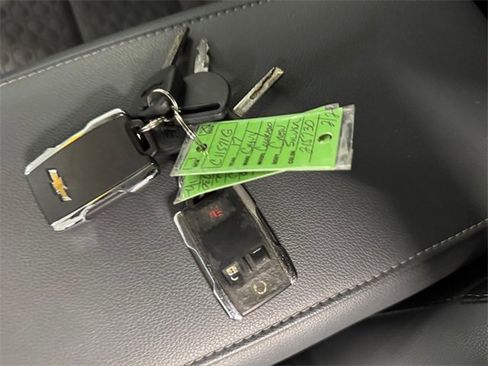 Used 2017 Chevrolet Colorado Z71 image 26