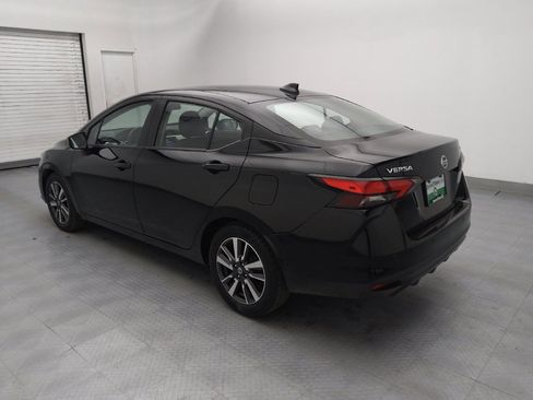 Used 2021 Nissan Versa SV FWD image 3