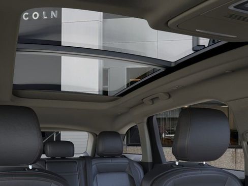 New 2026 Lincoln Nautilus Premier w/ Equipment Group 102A AWD/4WD image 22