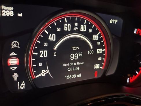 Used 2025 Dodge Durango GT image 30